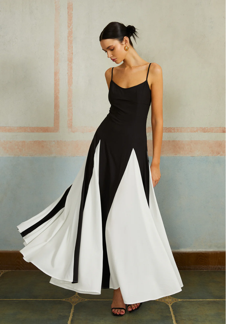 Contrasting Maxi Dress